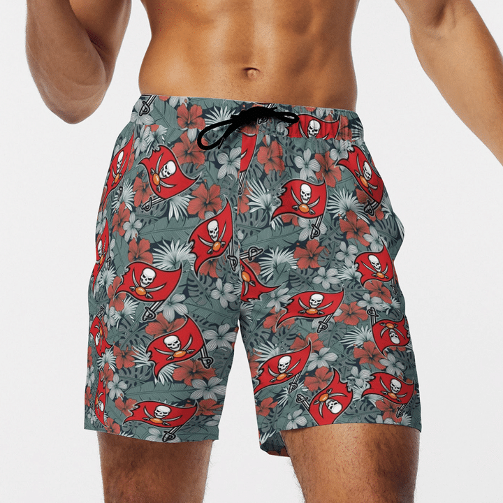 TAMPA BAY BUCCANEERS FOOTBALL BEACH SHORTS TAMPA BAY BUCCANEERS FOOTBALL BEACH SHORTS