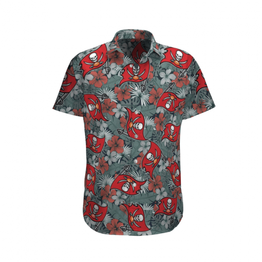 TAMPA BAY BUCCANEERS FOOTBALL HAWAIIAN SHIRT