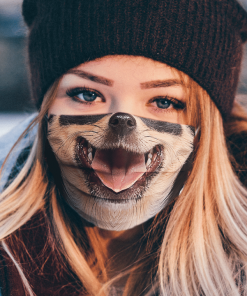 CHIHUAHUA DOG CLOSE-UP IN FRONT OF A PINK BACKGROUND FACE MASK