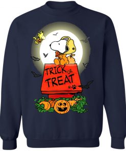 Halloween Trick Or Treat Pumbkin Woodstock And Snoopy T-Shirt
