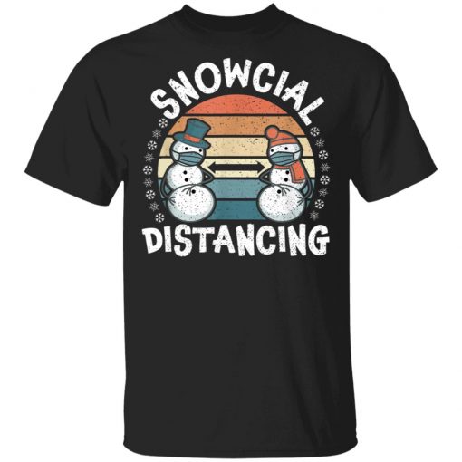 Snowcial Distancing Vintage Christmas 2020 Family T-Shirt