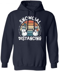 Snowcial Distancing Vintage Christmas 2020 Family Holidays T-Shirt