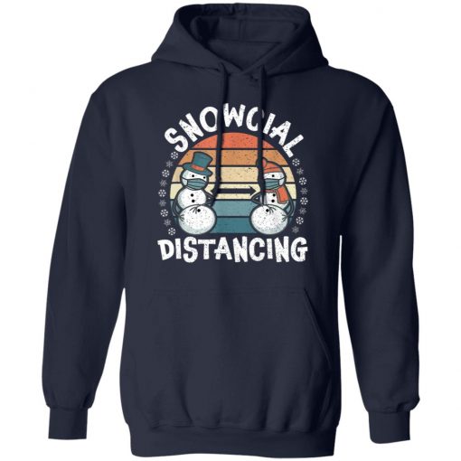 Snowcial Distancing Vintage Christmas 2020 Family Holidays T-Shirt