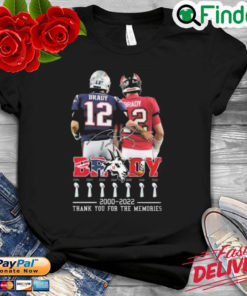 Hot The Patriots And Buccaneers Tom Brady 2000 2022 Thank You For The Memories Signature Shirt