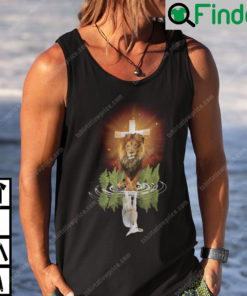 The Lion And The Lamb Water Reflection Jesus Christ Tank Top