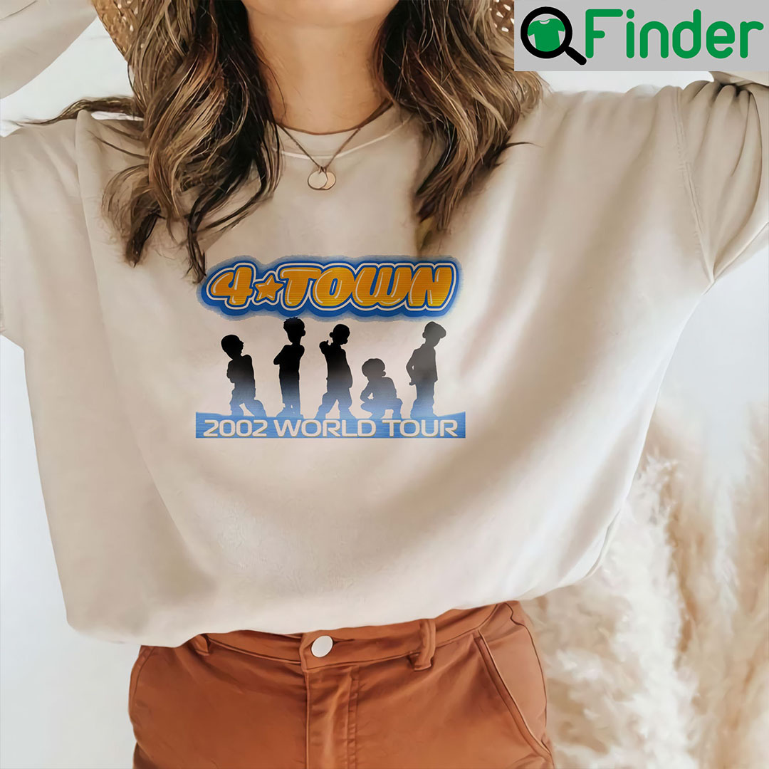 4 Town World Tour 2022 Turning Red Boyband 2 Sided Shirt Sweatshirt 4 Town World Tour 2022 Turning Red Boyband 2 Sided Shirt Sweatshirt