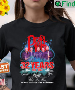 Pearl Pam 32 Years 1990 2022 Signatures Thank You For The Memories Shirt