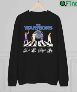 The Warriors Klay Thompson Kevon Looney Draymond Green Stephen Curry Abbey Road 2022 signatures sweatshirt