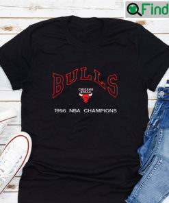 Chicago Bulls 1996 NBA Champions Vintage Embroidered T Shirt