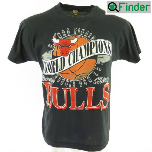 Vintage 90s Chicago Bulls T Shirt