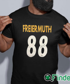 black shirt Autographed Pat Freiermuth 88 Shirt