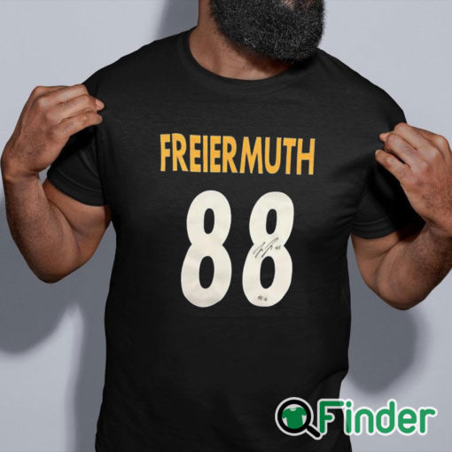 black shirt Autographed Pat Freiermuth 88 Shirt