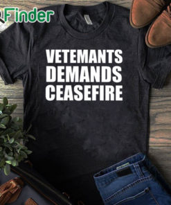 black T shirt Vetements Demands Ceasefire Shirt