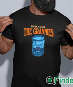 black shirt Here Come The Grannies Mah Beans Shirt